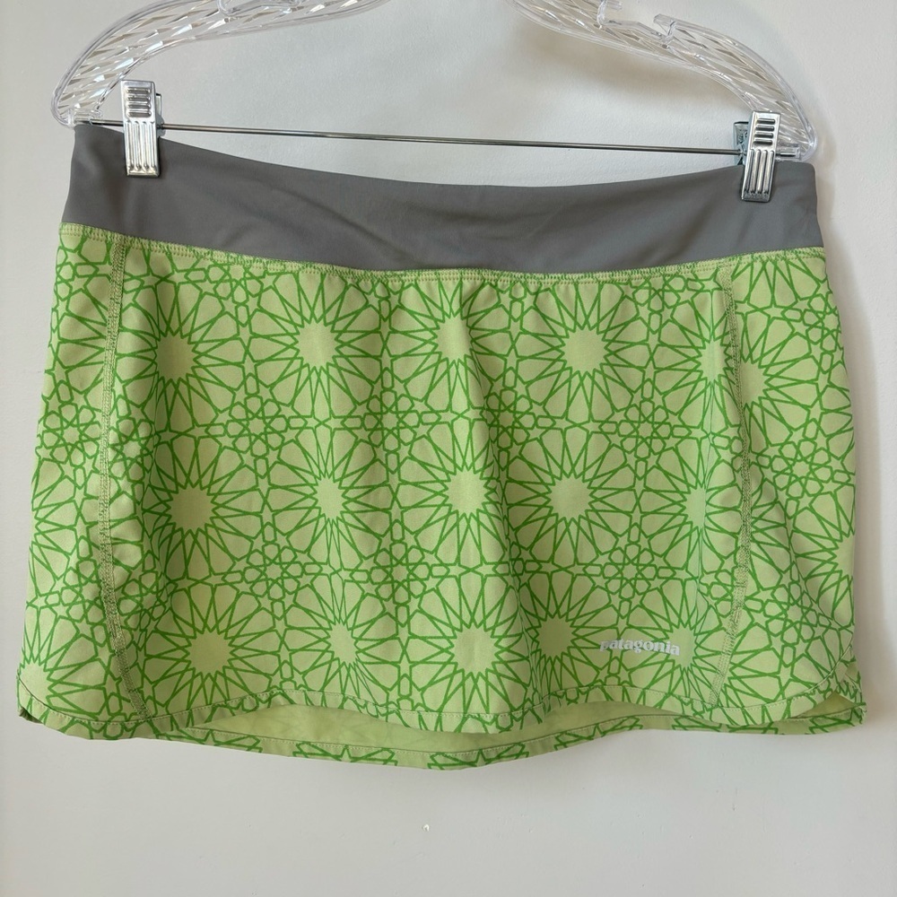 Patagonia green &‎ Gray Skort Size M